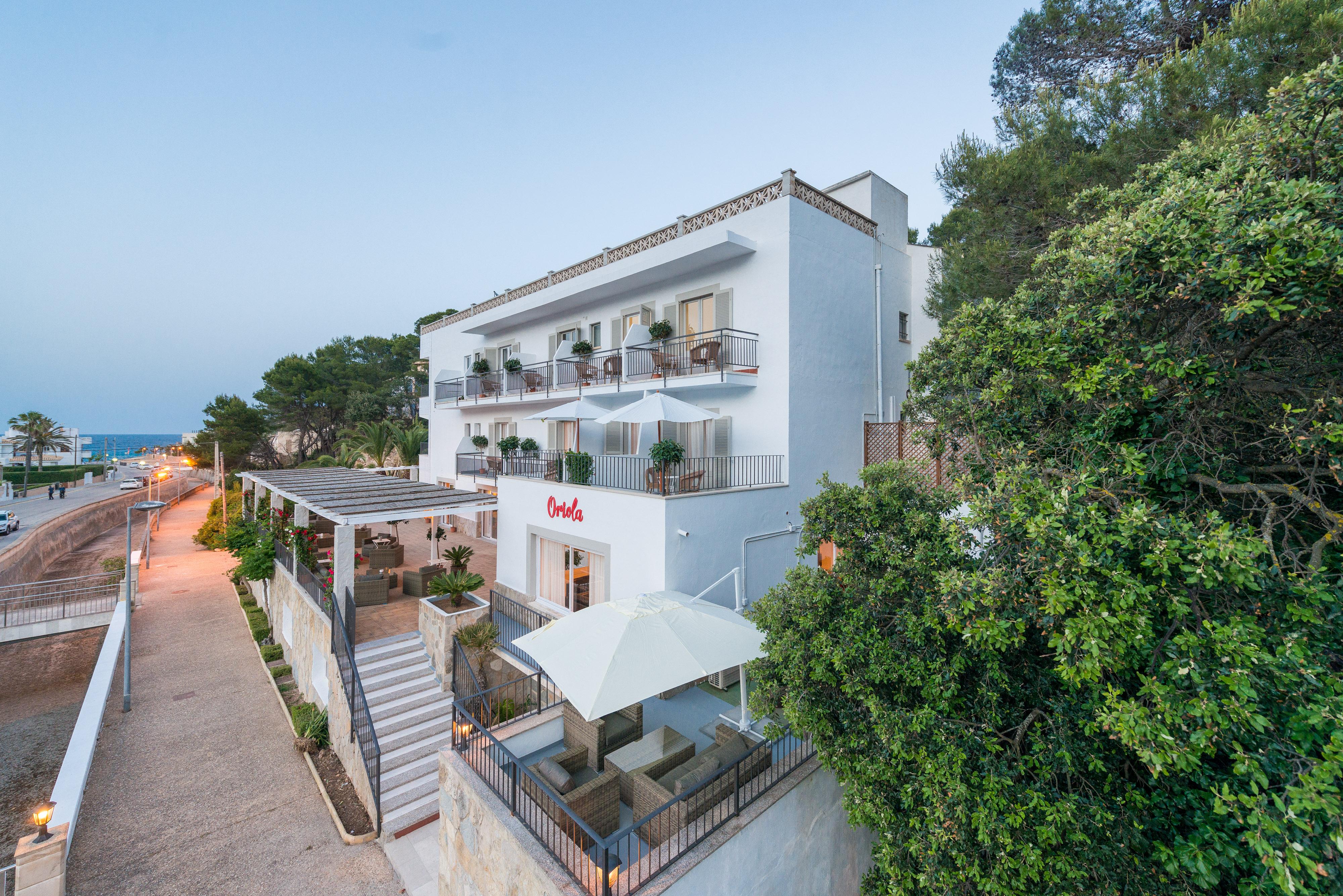Cala de Sant Vicenc Boutique Hotel Oriola מראה חיצוני תמונה