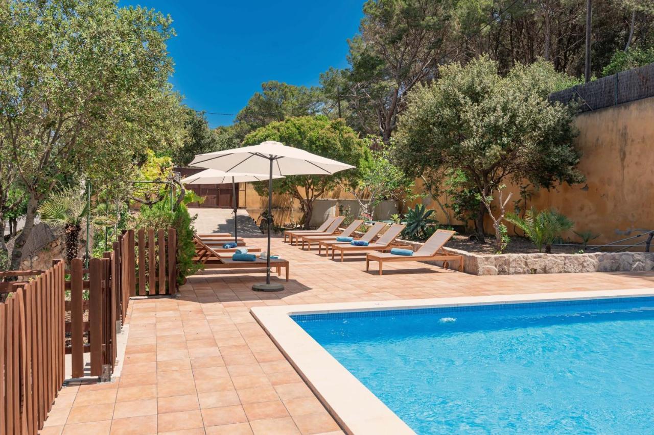 Cala de Sant Vicenc Boutique Hotel Oriola מראה חיצוני תמונה