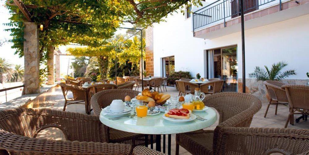 Cala de Sant Vicenc Boutique Hotel Oriola מראה חיצוני תמונה