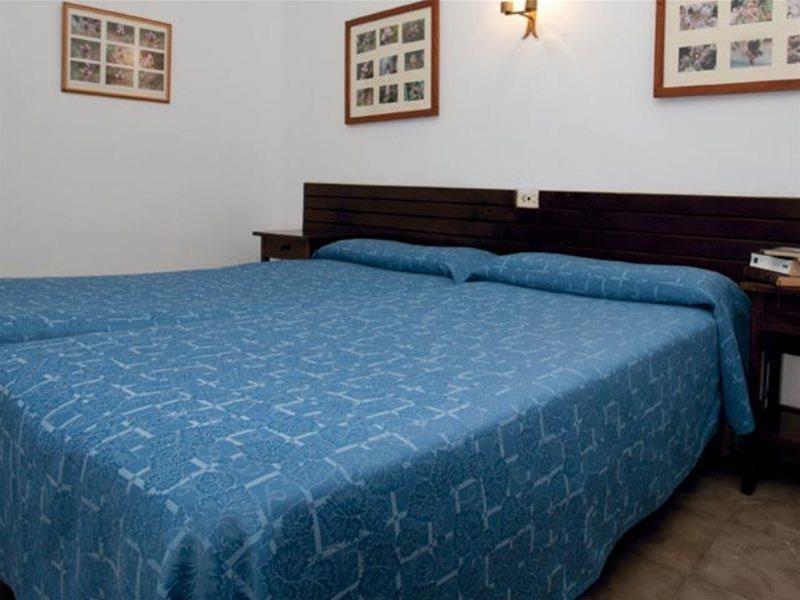 Cala de Sant Vicenc Boutique Hotel Oriola מראה חיצוני תמונה